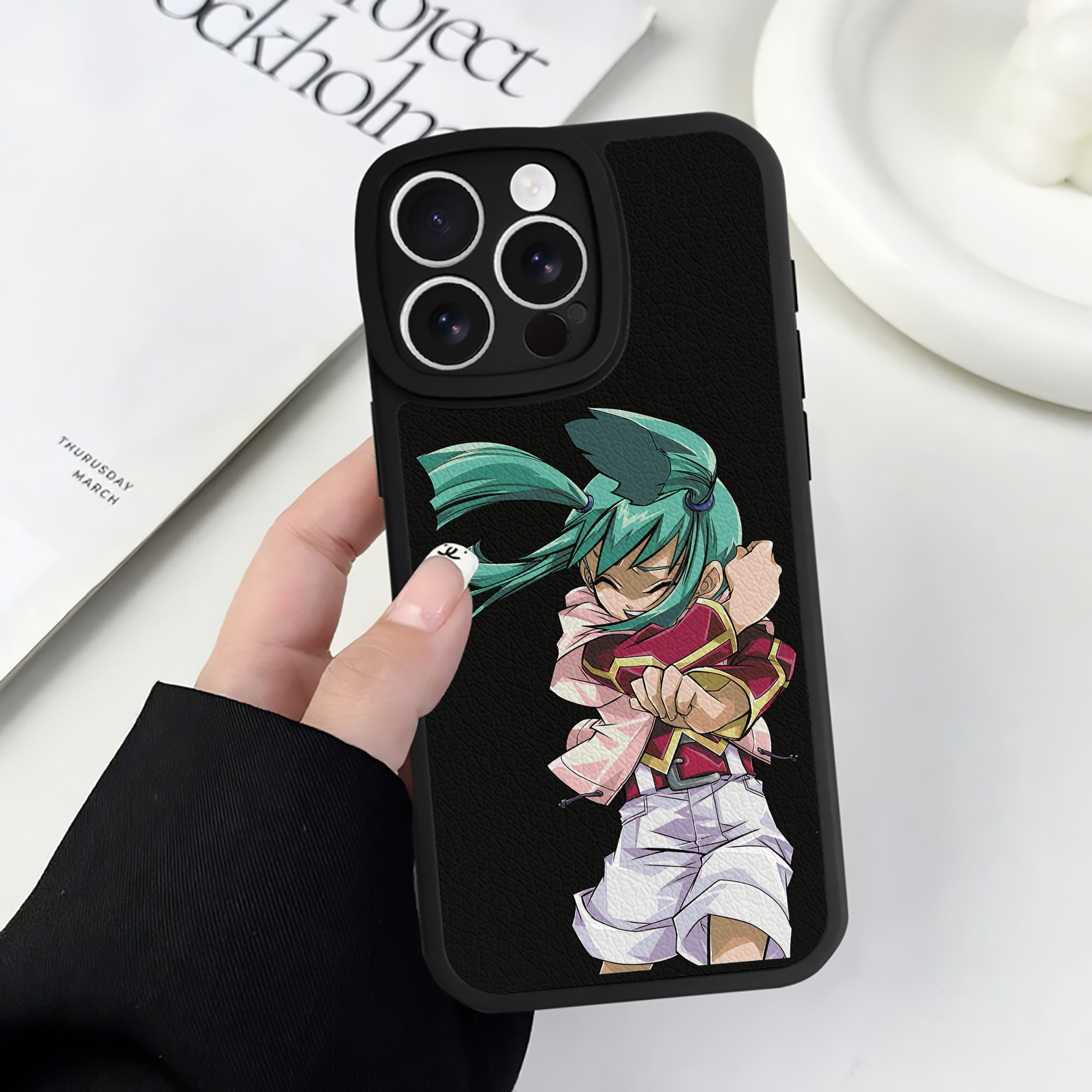 遊☆戯☆王 Yu-Gi-Oh! 【iPhone 16シリーズ対応】シリコンスマホケース（レザー調） 材質：シリコン